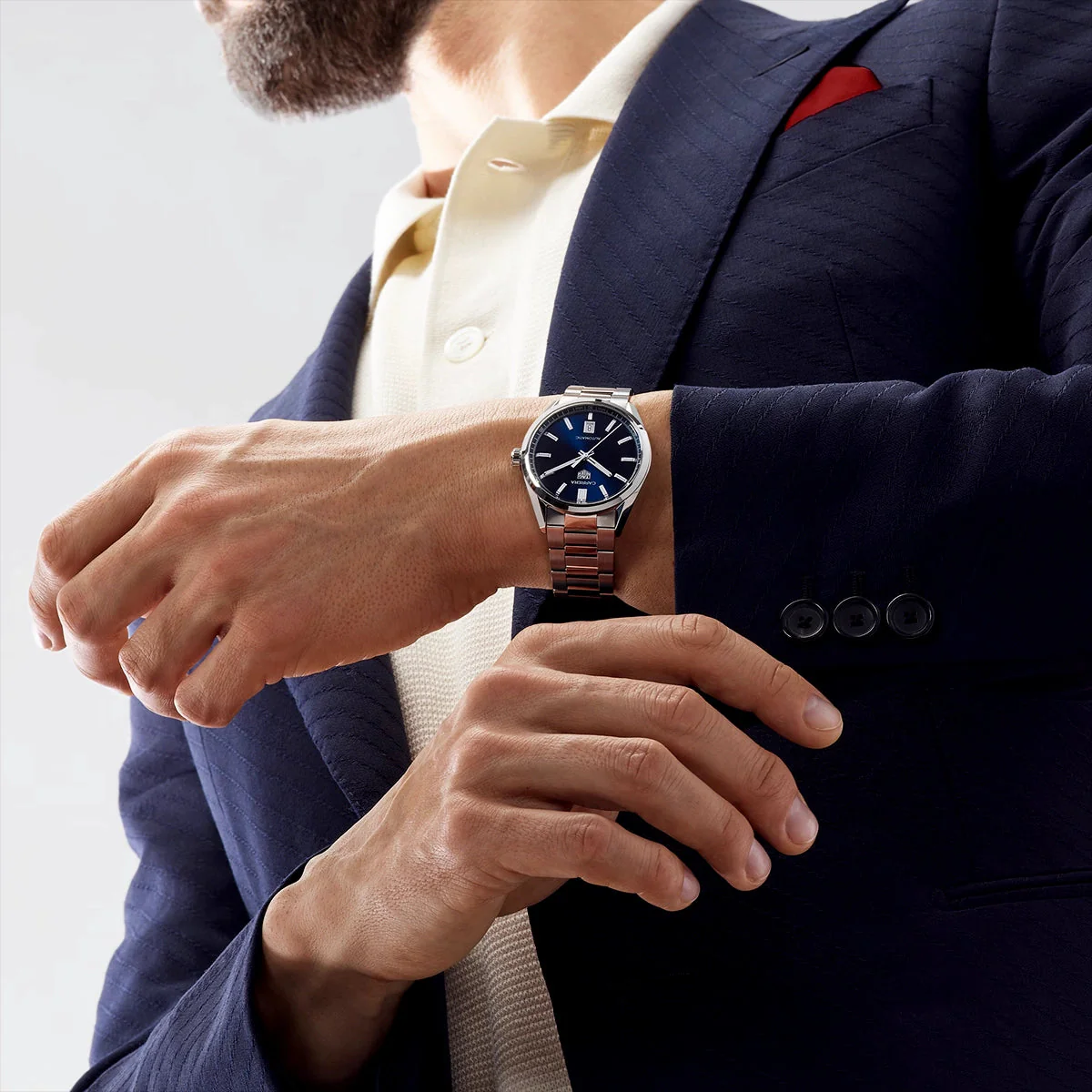 Carrera Date 39mm Blue Dial Men's Automatic Bracelet Watch - Image 5