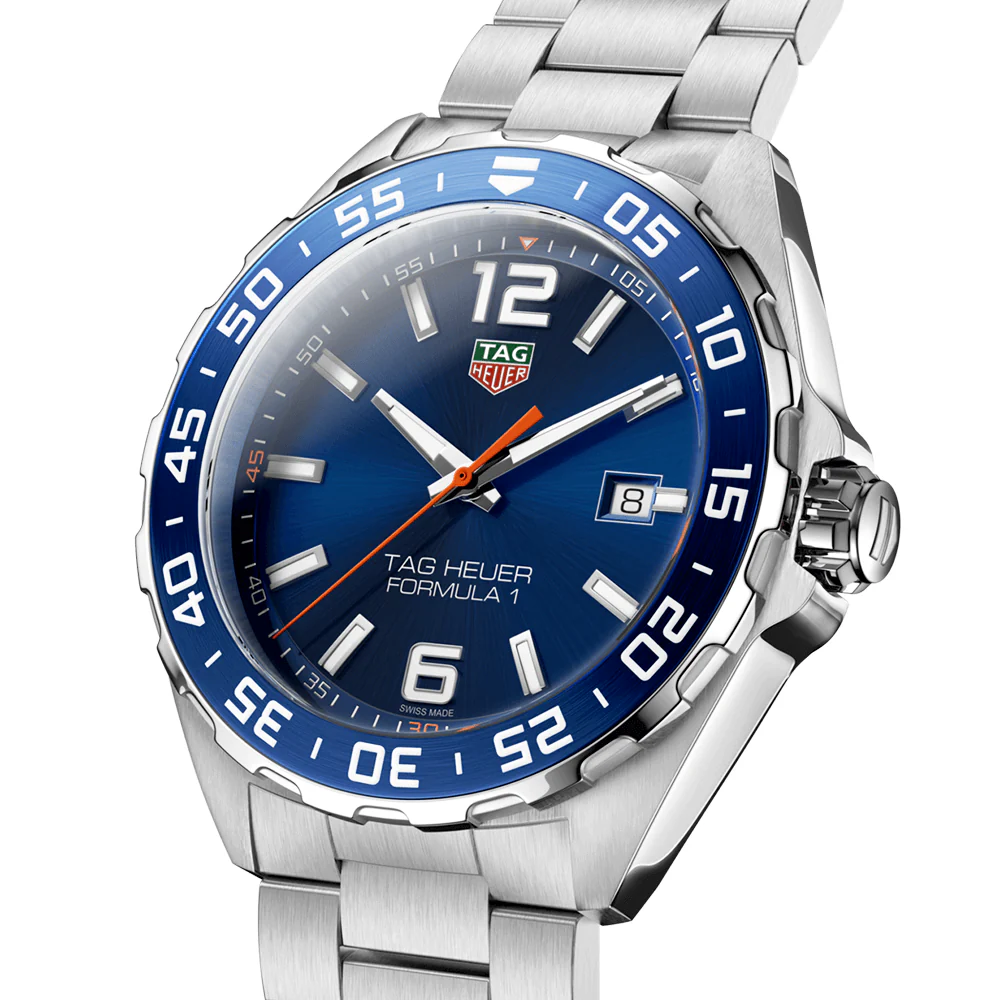 Formula 1 43mm Blue Sunray Dial Mens Bracelet Watch - Image 2