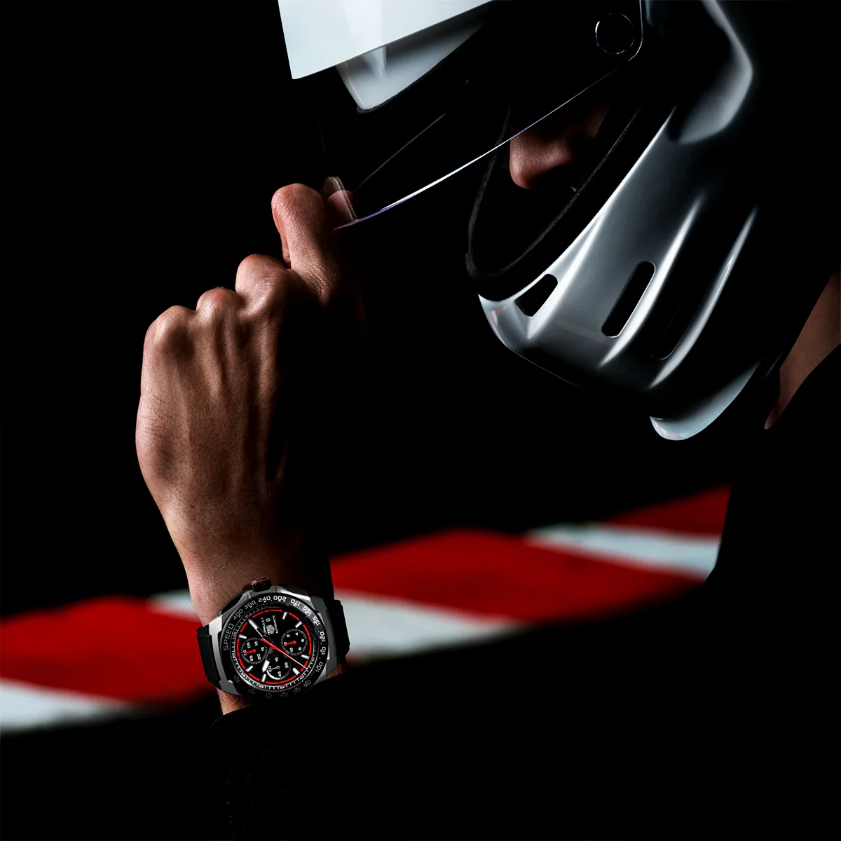 Formula 1 Chronograph 44mm Titanium Black/Red Dial Strap Watch - Image 8