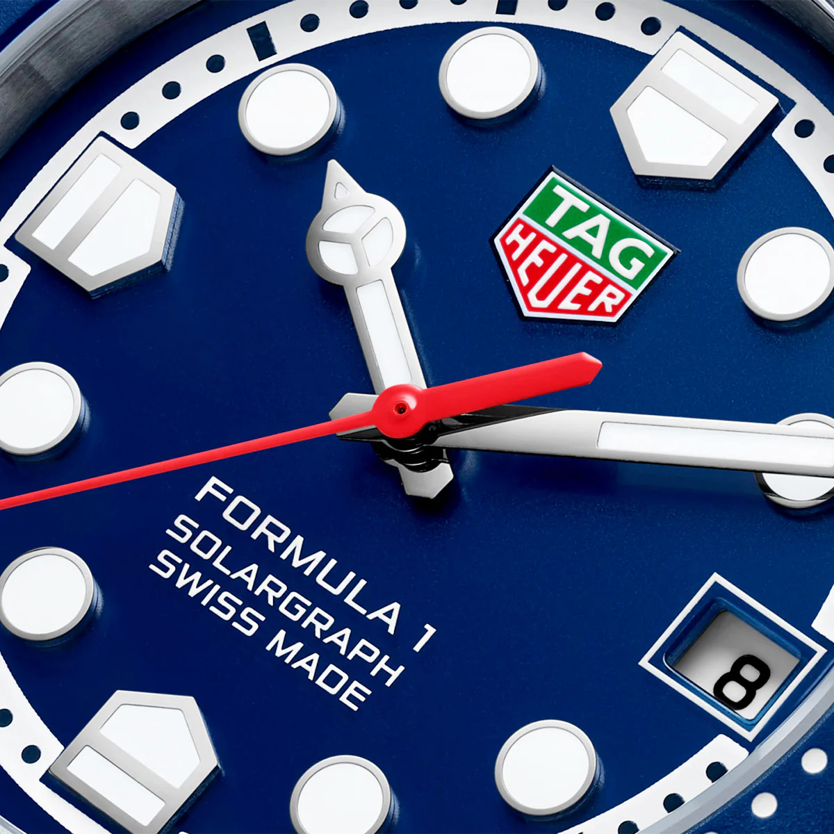 Formula 1 Solargraph 38mm Blue Dial Mens Bracelet Watch - Image 2