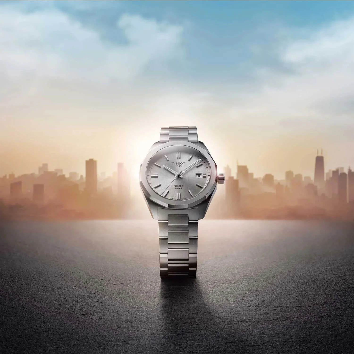 PRC 100 Solar 39mm Silver Dial Bracelet Watch - Image 3