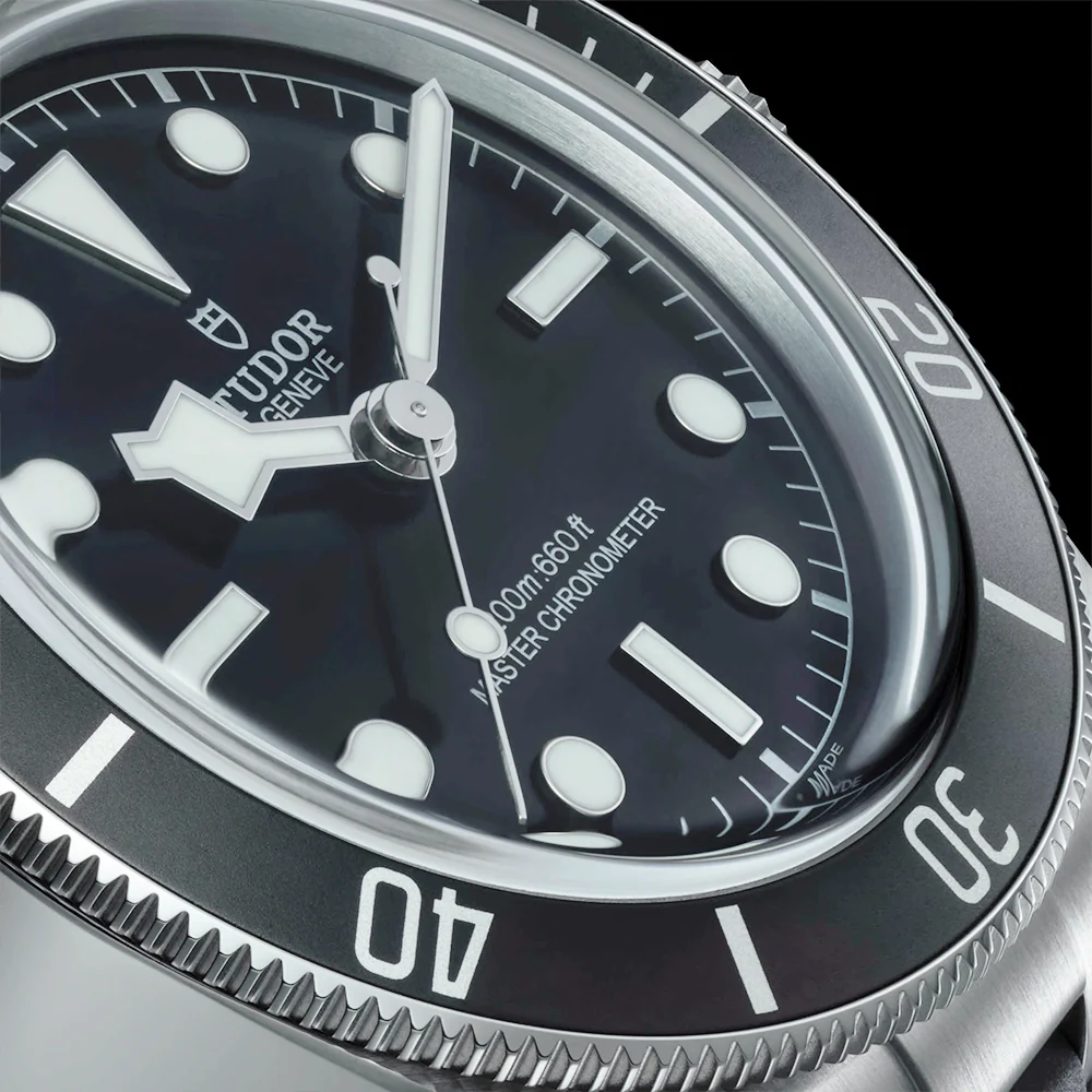 Black Bay 41mm Monochrome Black Dial & Bezel Men's Rubber Strap Watch - Image 4