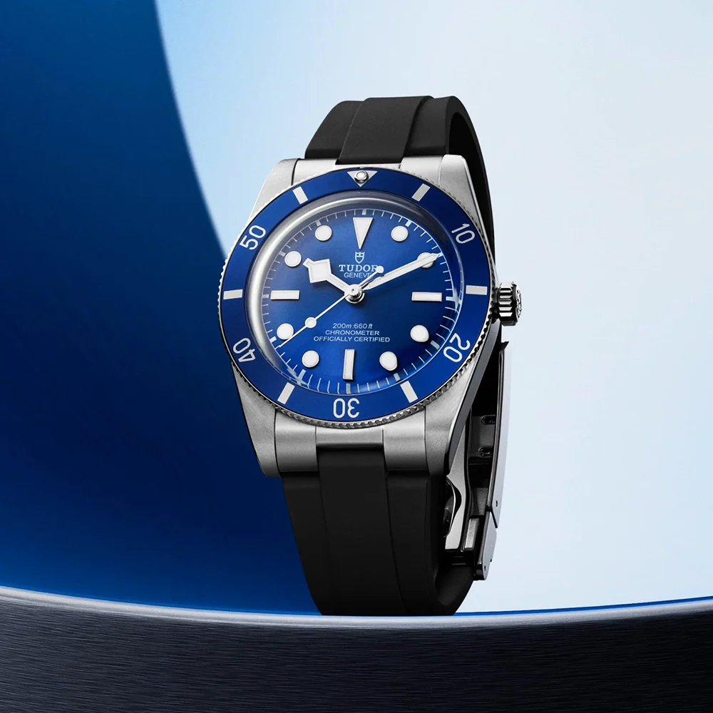 Black Bay 54 37mm Blue Dial & Bezel Automatic Rubber Strap Watch - Image 2