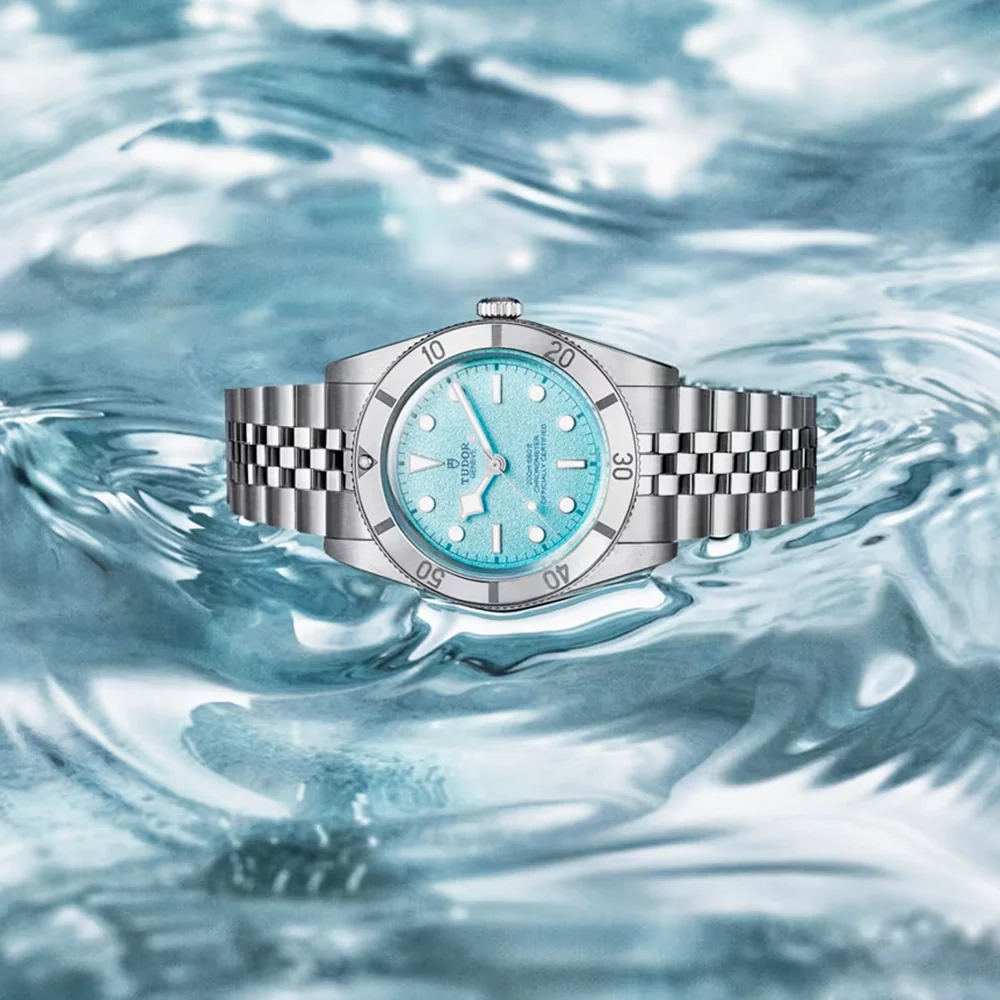 Black Bay 54 37mm Lagoon Blue Dial Five-Link Bracelet Watch - Image 4