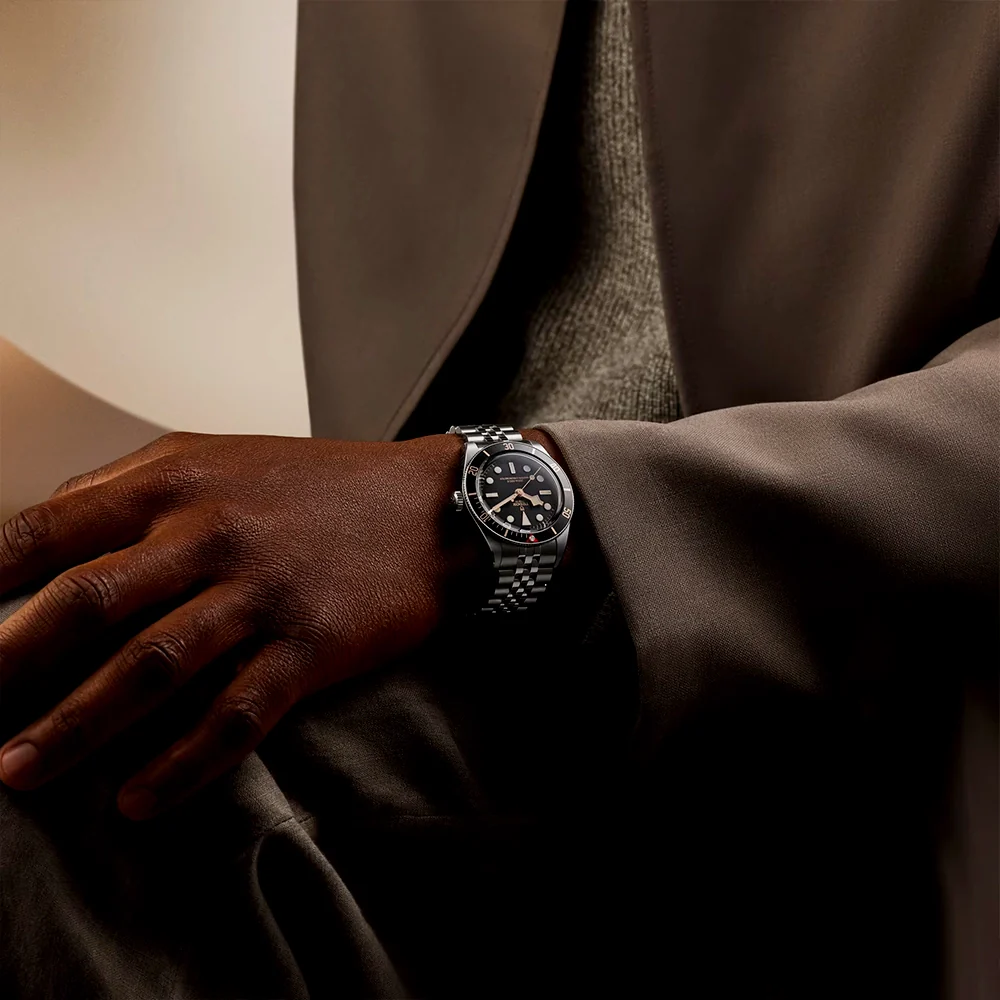 Black Bay 58 39mm Black Dial & Bezel Five-Link Bracelet Watch - Image 3