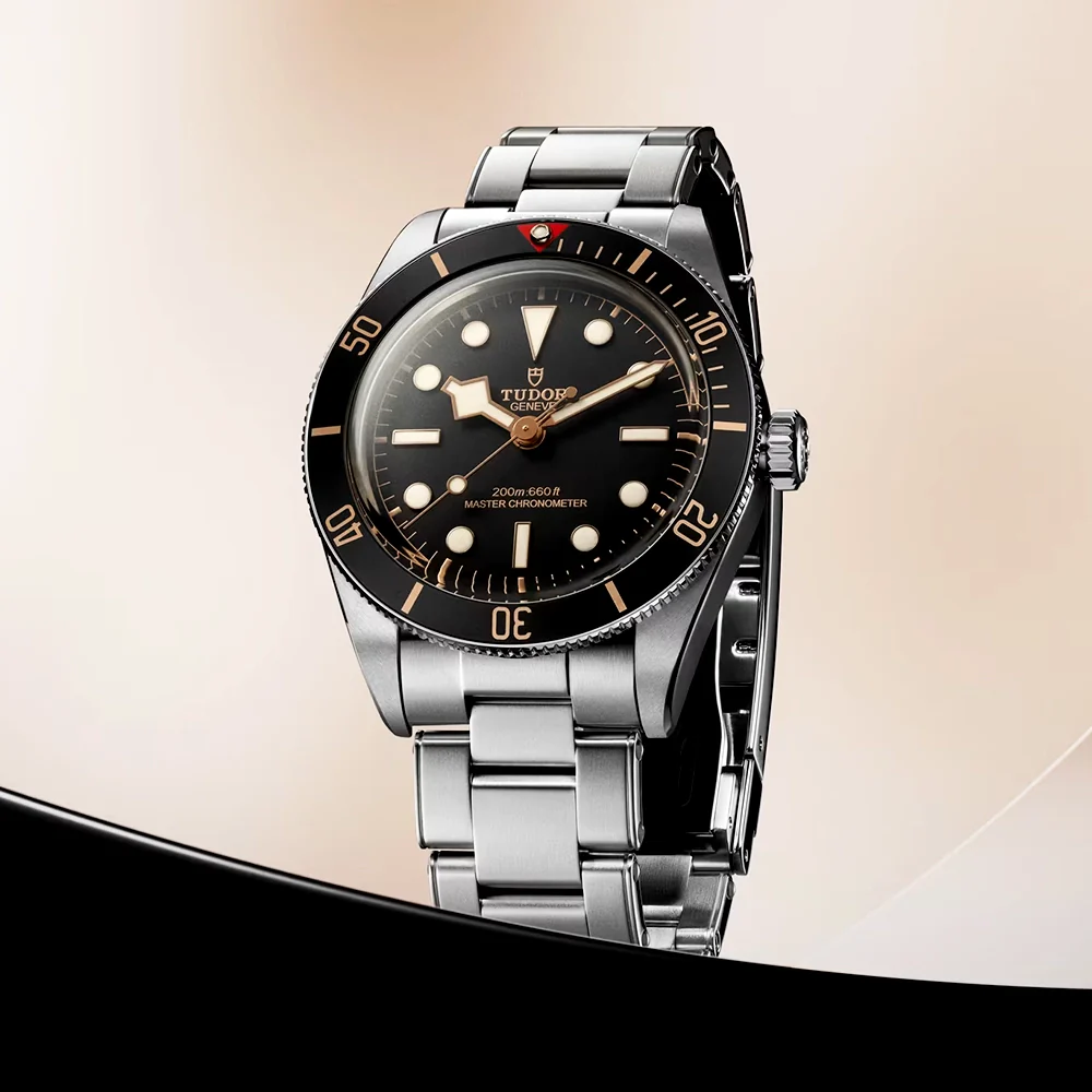 Black Bay 58 39mm Black Dial & Bezel Three-Row Bracelet Watch - Image 2