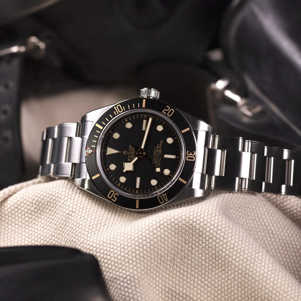 Black Bay 58 39mm Black Dial & Bezel Automatic Bracelet Watch - Image 3