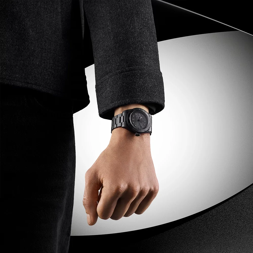 Black Bay Ceramic 41mm Automatic Mens Bracelet Watch - Image 5