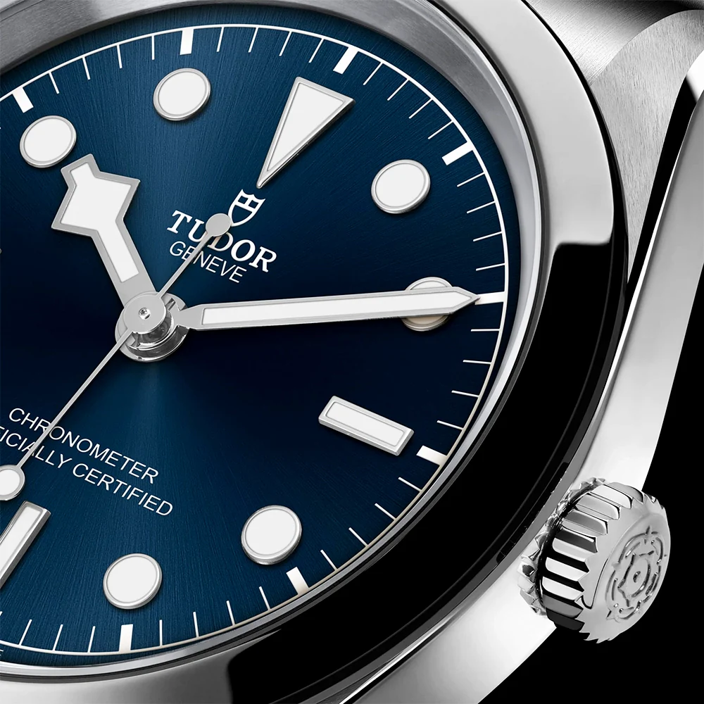 Black Bay One 31mm Blue Dial Ladies Bracelet Watch - Image 2