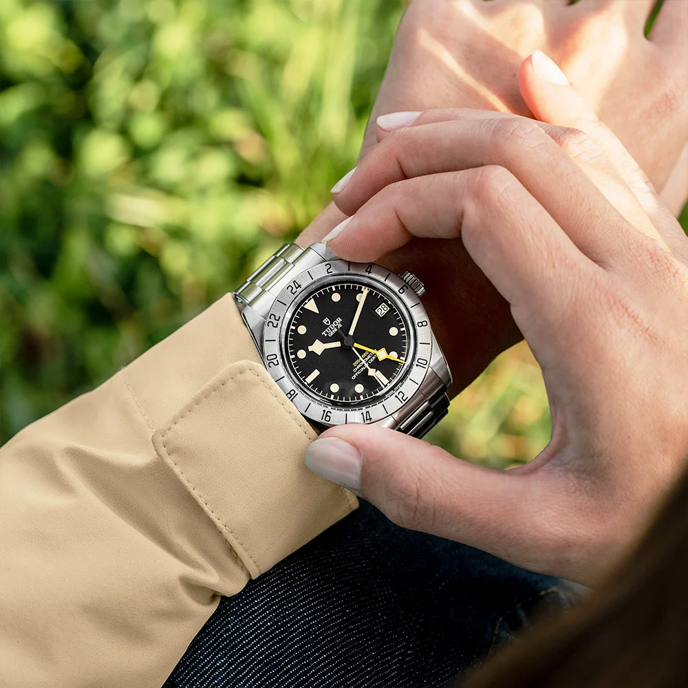 Black Bay Pro 39mm Steel Automatic Bracelet Watch - Image 3