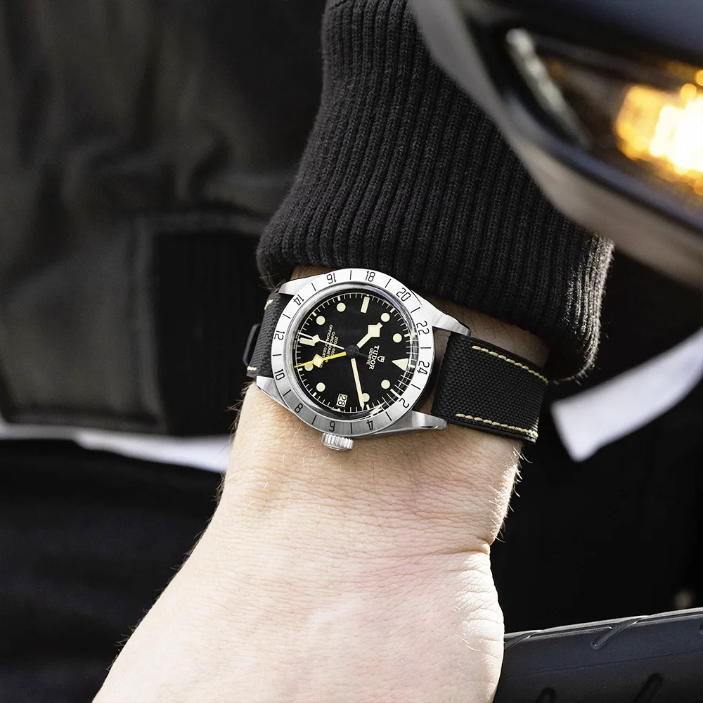 Black Bay Pro 39mm Steel Automatic Hybrid Rubber Strap Watch - Image 3