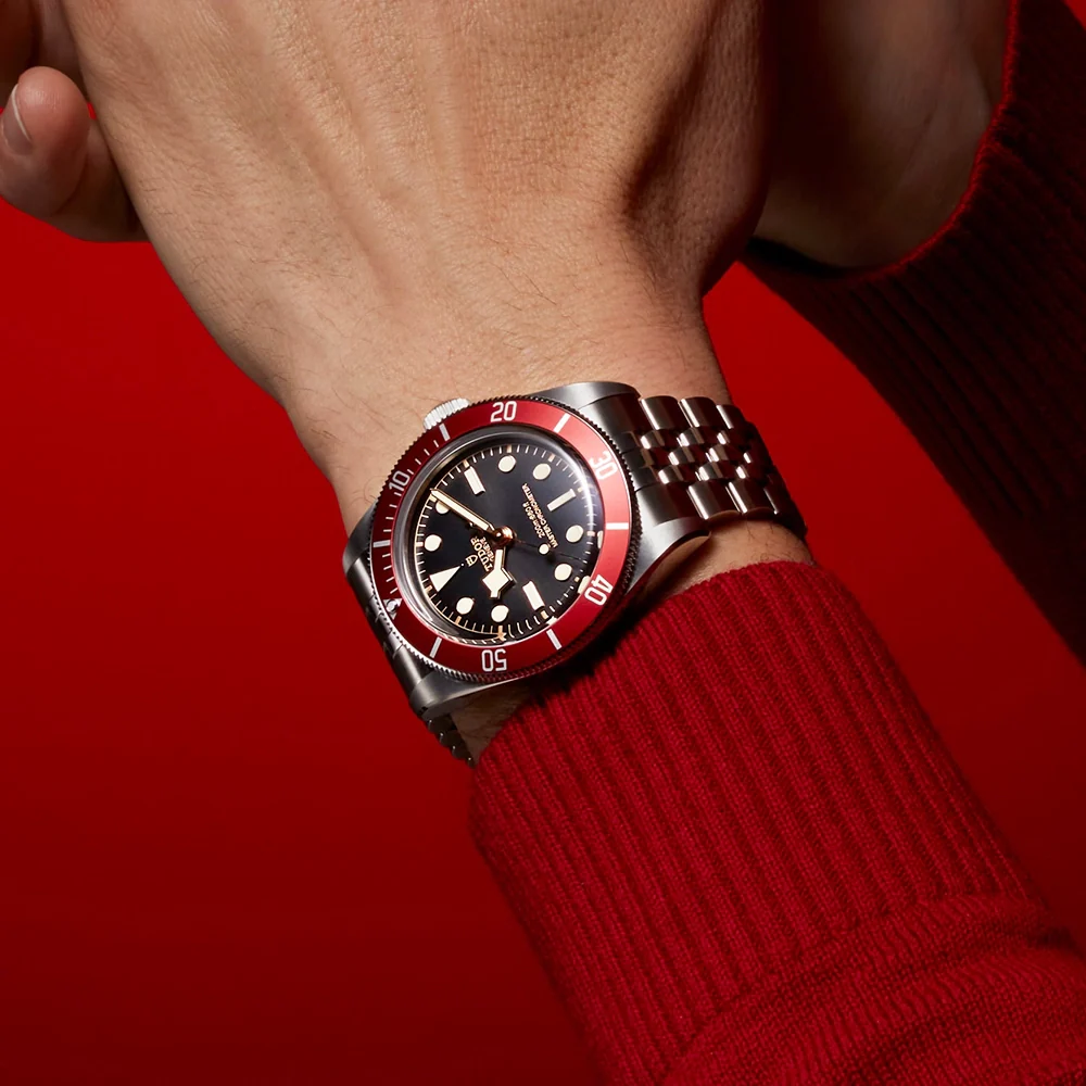 Black Bay 41mm Black Dial & Red Bezel Five-Link Bracelet Watch - Image 3