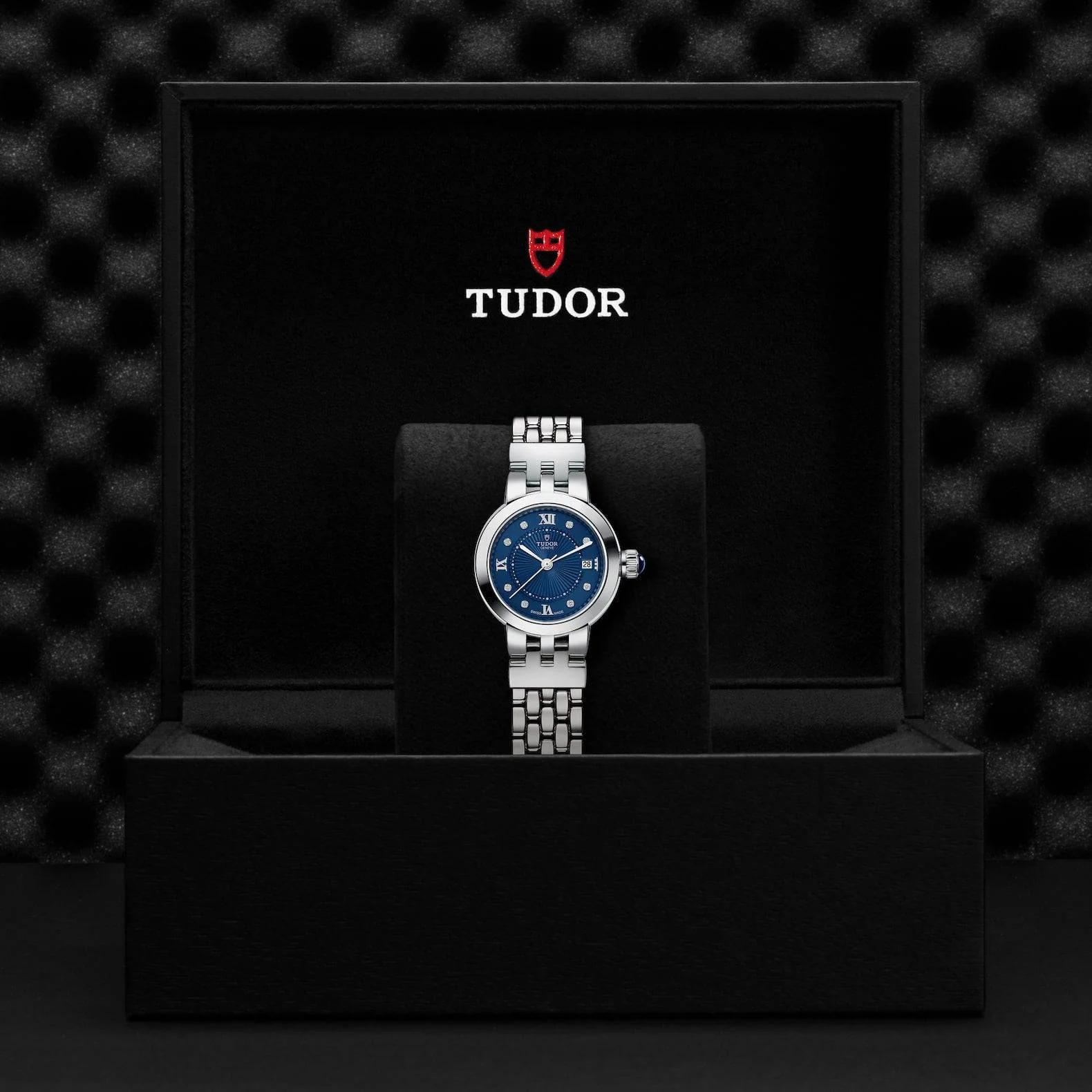 Clair de Rose 26mm Blue Diamond Dial Ladies Bracelet Watch - Image 4