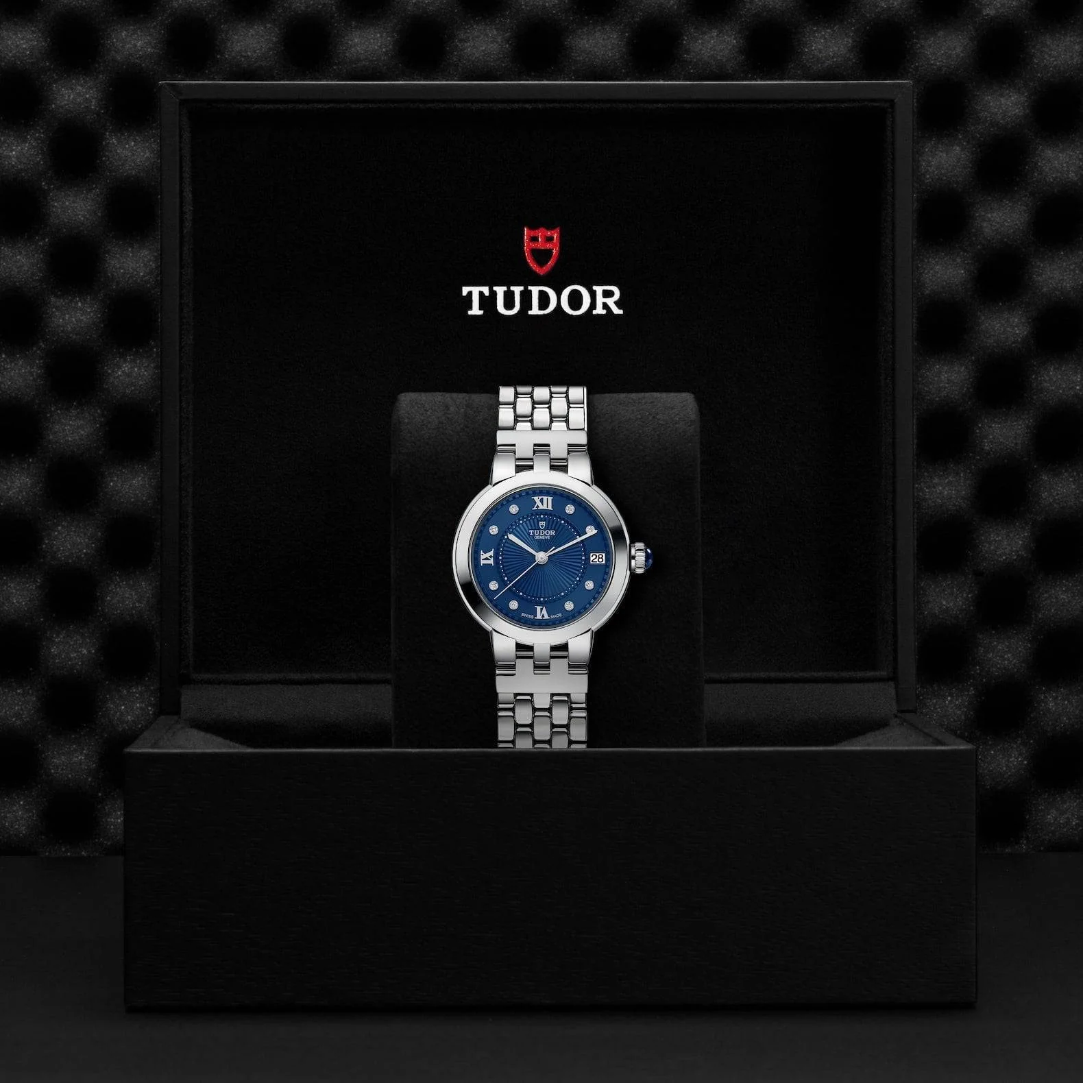 Clair de Rose 34mm Blue Diamond Dial Ladies Bracelet Watch - Image 4