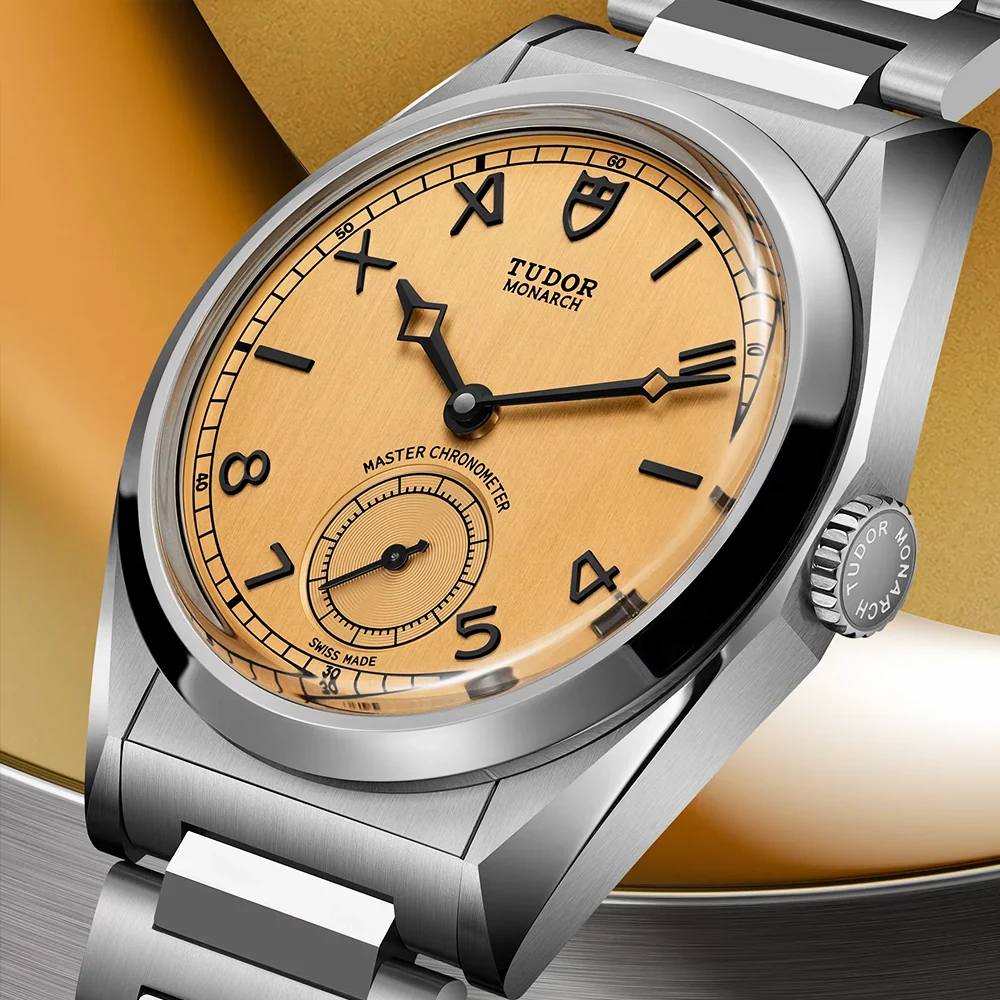 Monarch 39mm Dark-Champagne Dial Integrated Bracelet Watch - Image 3