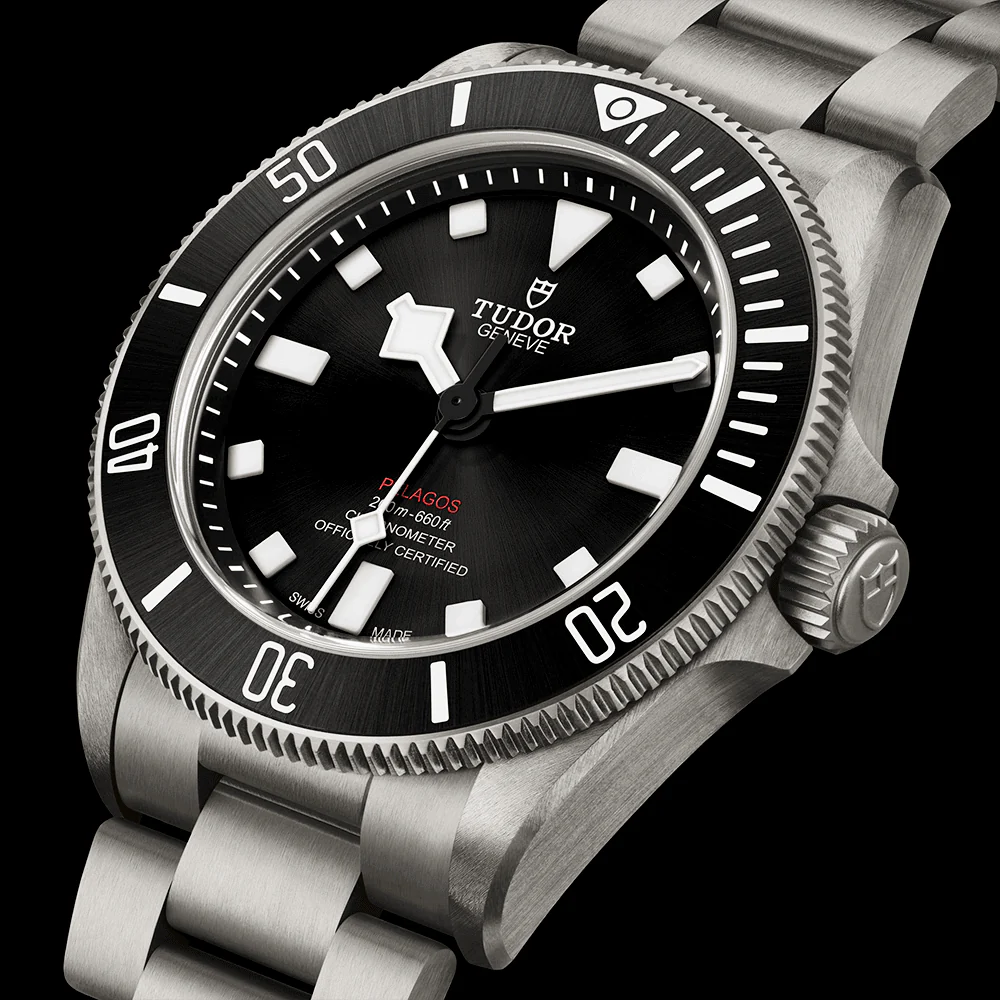 Pelagos 39mm Black Sunray Dial & Ceramic Bezel Titanium Automatic Watch - Image 6