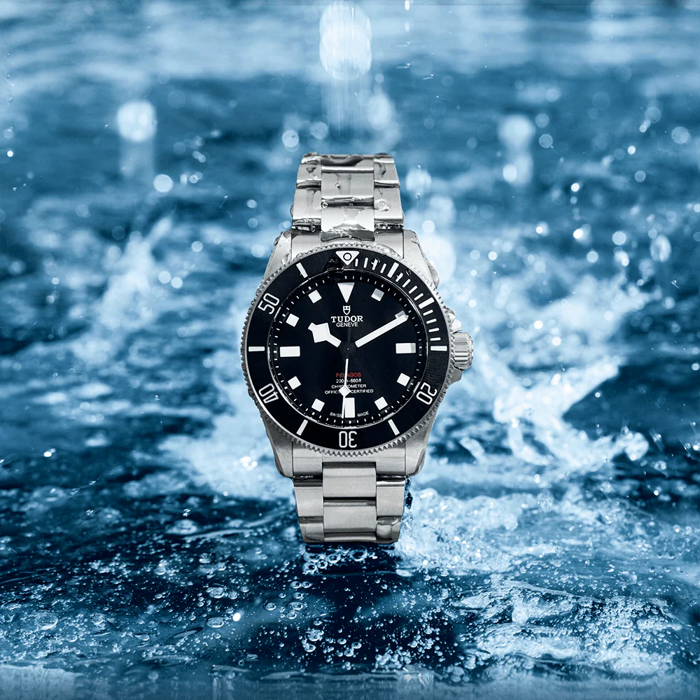 Pelagos 39mm Black Sunray Dial & Ceramic Bezel Titanium Automatic Watch - Image 7