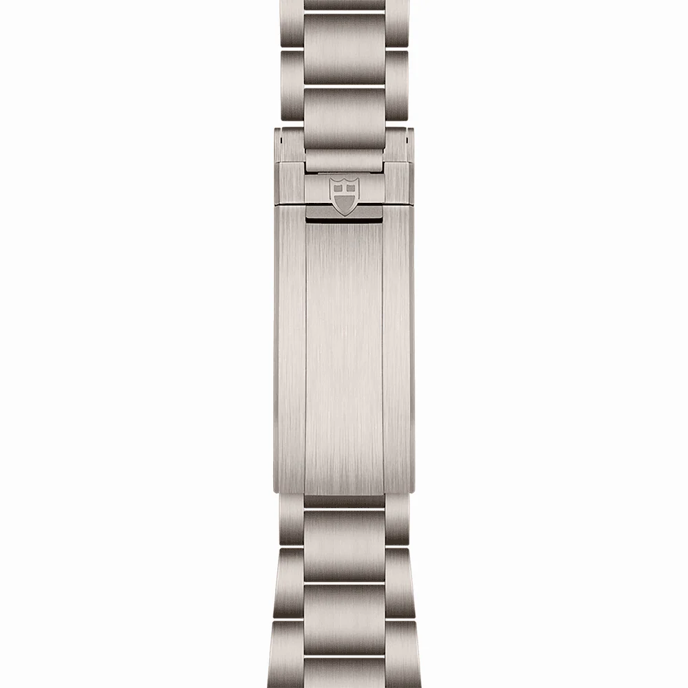 Pelagos 39mm Black Sunray Dial & Ceramic Bezel Titanium Automatic Watch - Image 9