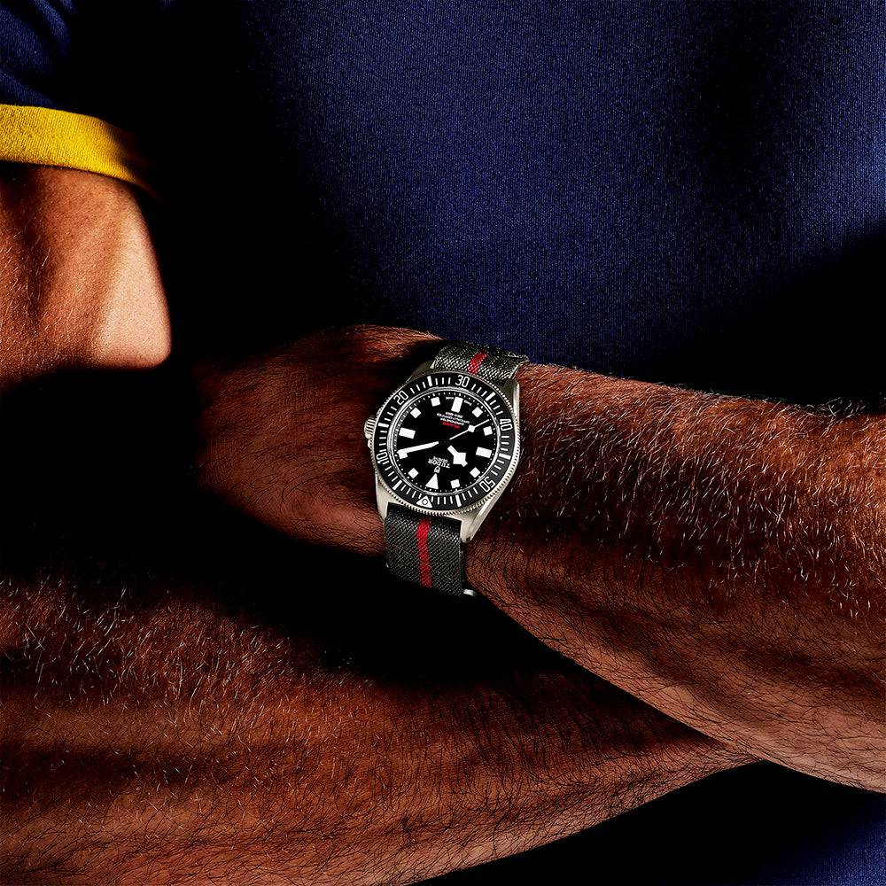 Pelagos FXD 42mm Black Dial Titanium Men's Automatic Watch - Image 3
