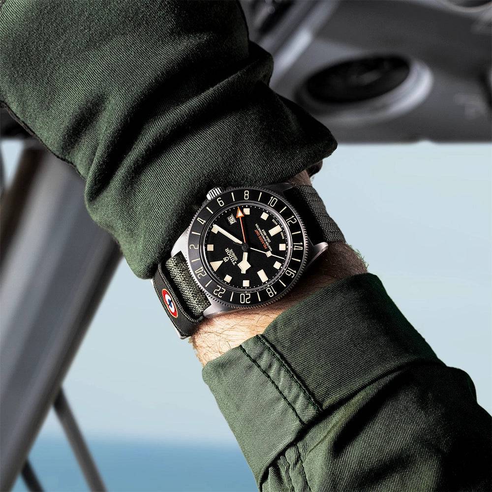Pelagos FXD GMT 42mm Black Dial Titanium Men's Automatic Watch - Image 4