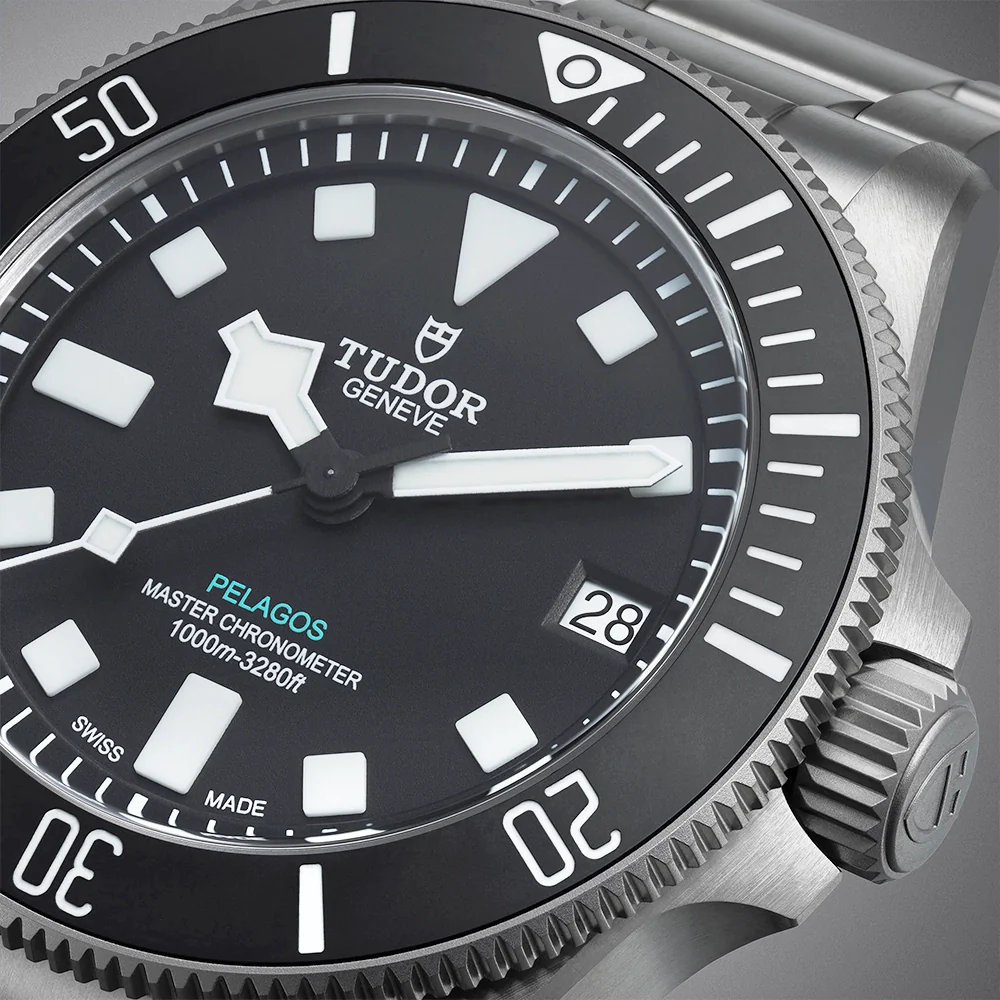Pelagos Ultra 43mm Titanium Black Dial Mens Automatic Watch - Image 4