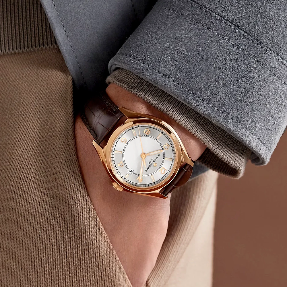 Fiftysix Self-Winding 40mm 18ct Pink Gold Men's Strap Watch - Image 3
