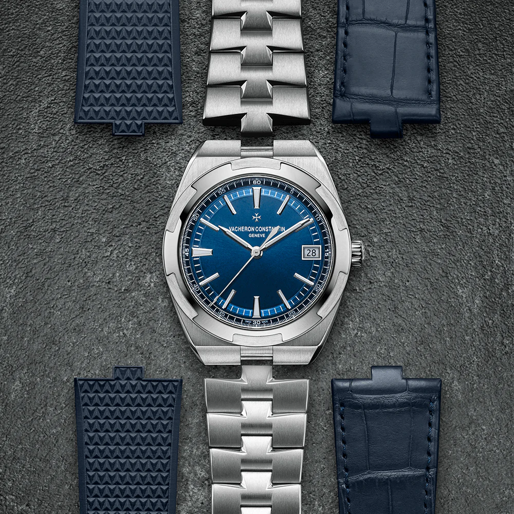 Overseas Self-Winding 41mm Steel Blue Dial Mens Bracelet Watch - Image 6