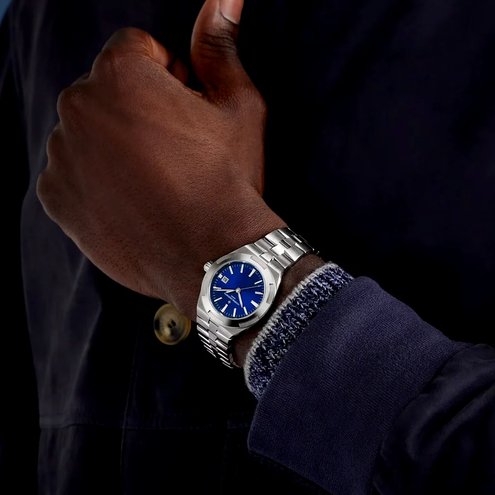 Overseas Self-Winding 34.5mm Blue Dial Ladies Bracelet Watch - Image 4