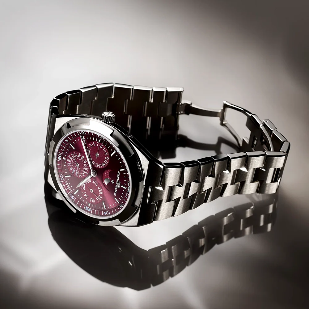 Overseas Perpetual Calendar 41.5mm 18ct White Gold Burgundy Dial Watch - Image 7
