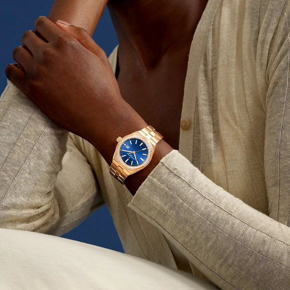 Overseas Self-Winding 35mm 18ct Pink Gold Blue Dial Bracelet Watch - Image 4