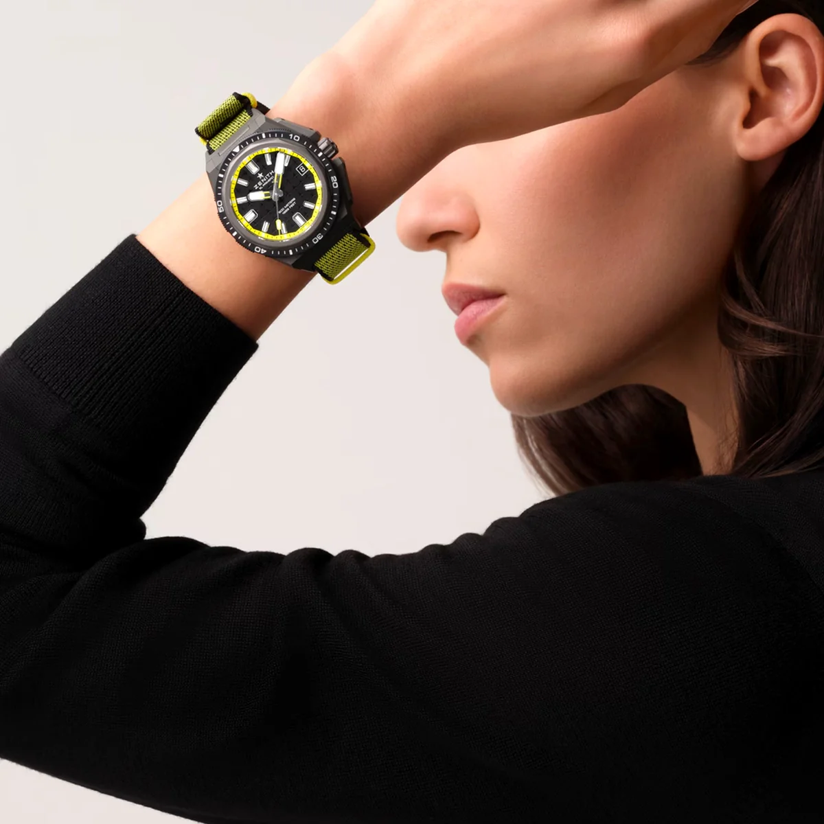 DEFY Skyline Extreme Diver 42.5mm Black Titanium Watch - Image 7